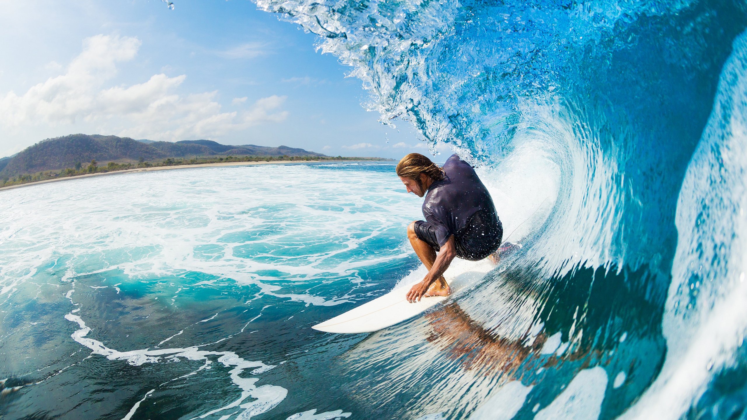 _专业竞赛与业余比赛同步进行，丰富赛事内容_，专业竞赛活动